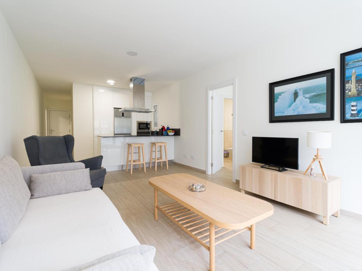 Homeforguest Modern Apartment In Las Canteras With Parking Las Palmas de Gran Canaria Ngoại thất bức ảnh