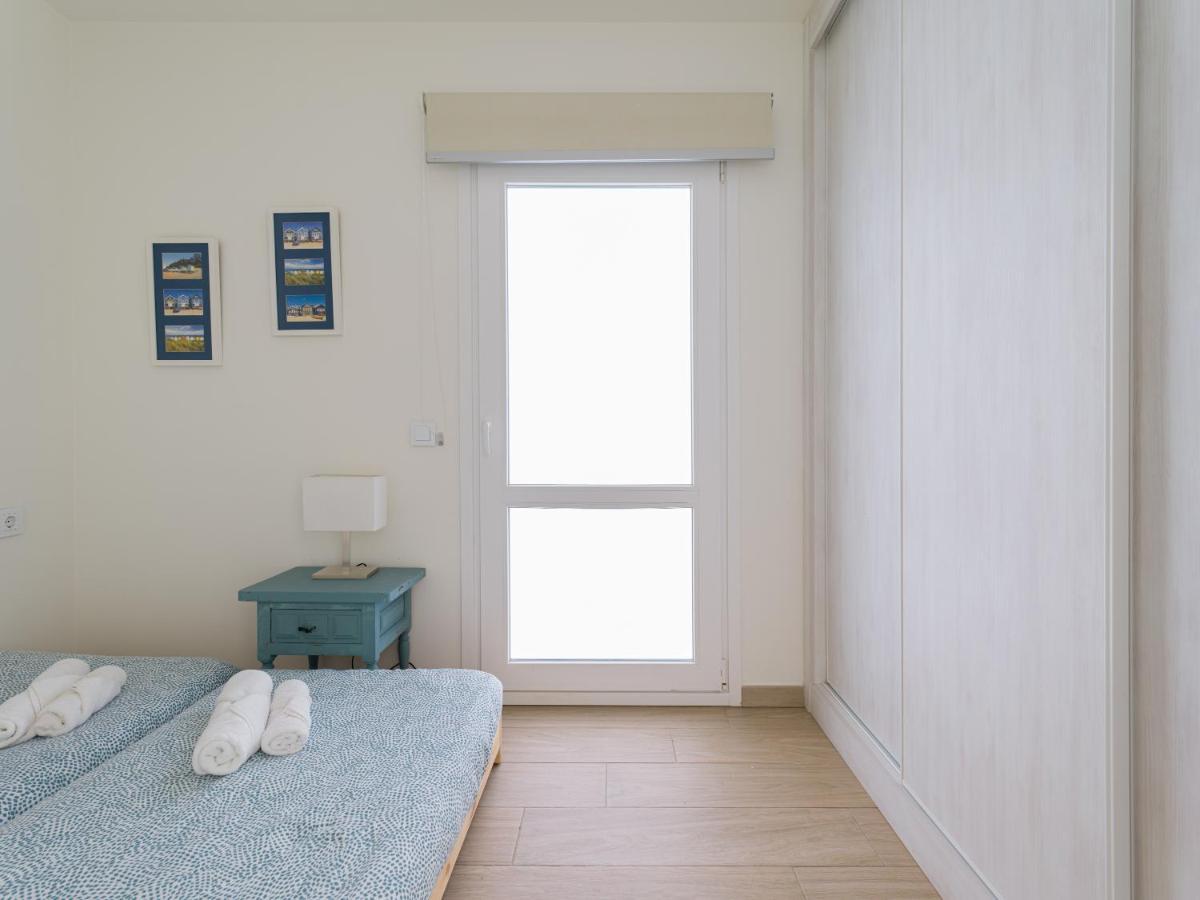 Homeforguest Modern Apartment In Las Canteras With Parking Las Palmas de Gran Canaria Ngoại thất bức ảnh